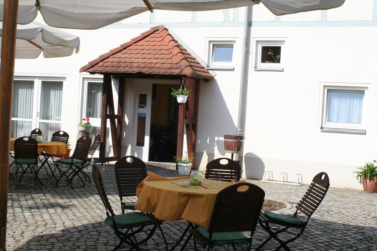 Landhotel "Zum Nicolaner" Grossweitzschen Екстер'єр фото